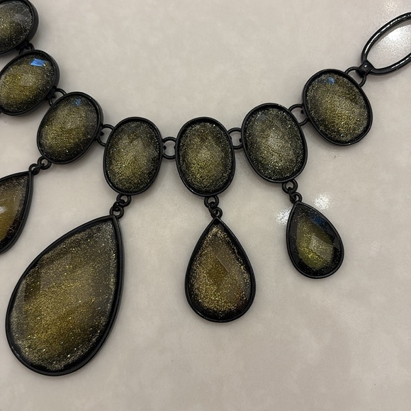 Statement piece! - Picture 4 of 7